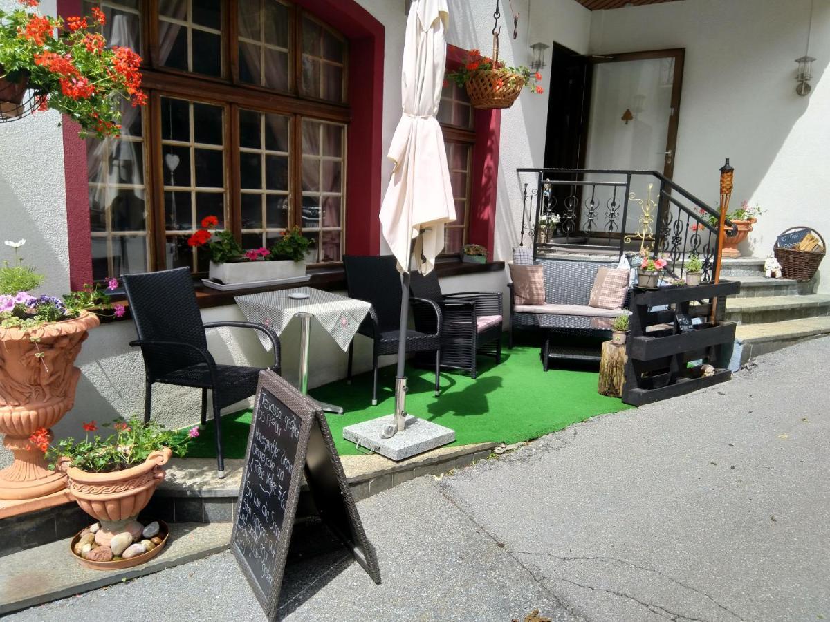 Hotel Restaurant Escher Leukerbad Eksteriør bilde