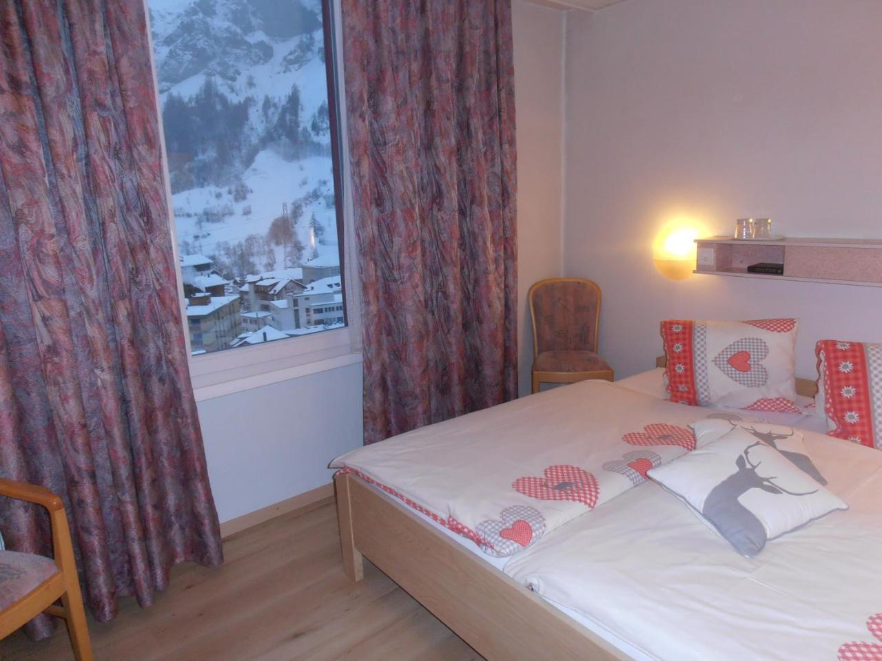 Hotel Restaurant Escher Leukerbad Eksteriør bilde