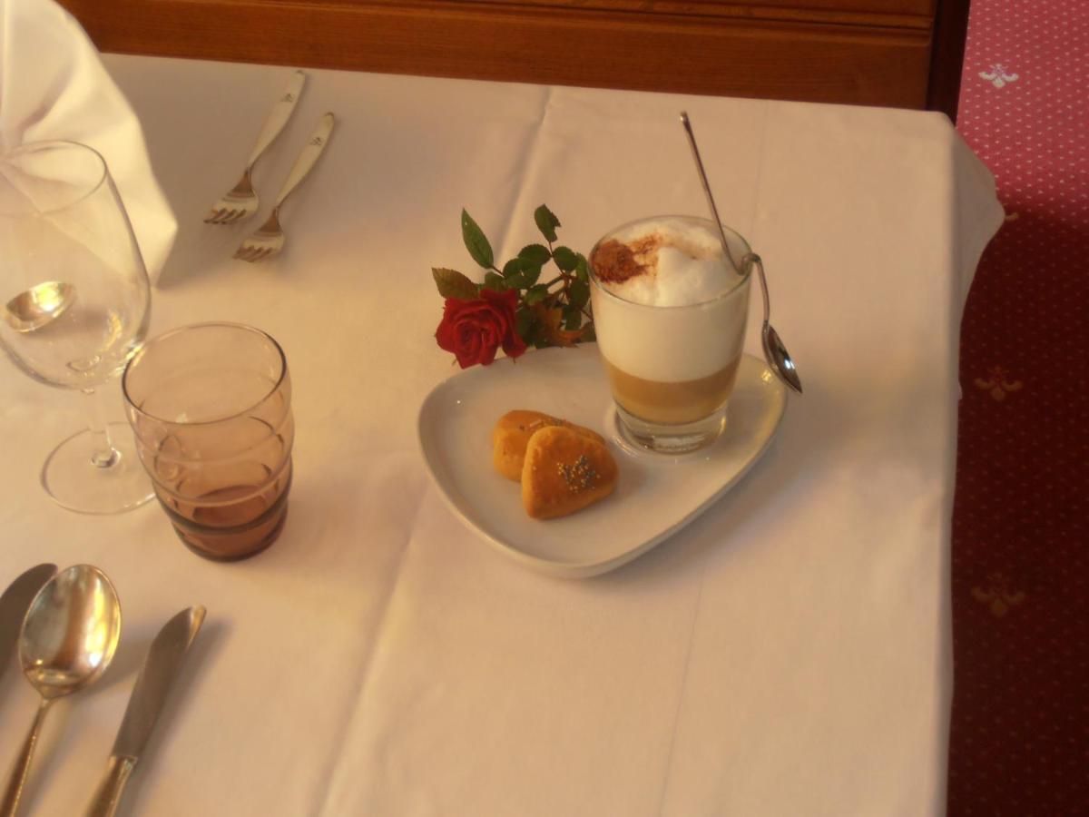 Hotel Restaurant Escher Leukerbad Eksteriør bilde